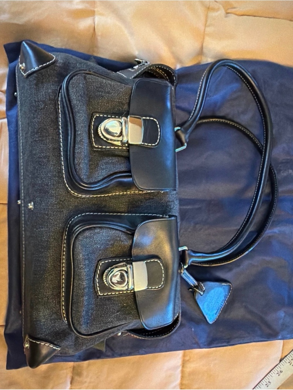 Dooney Bourke Shoulder Bag